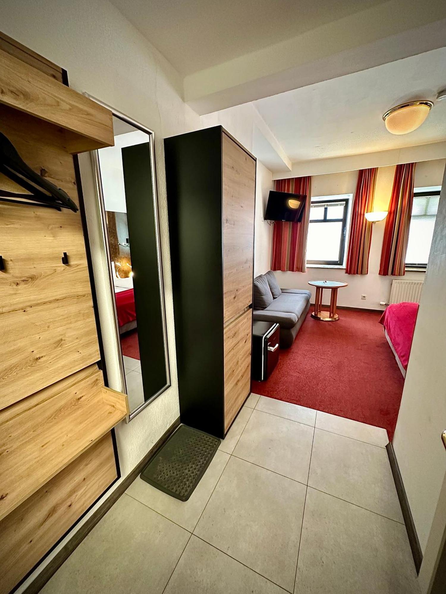 Bed & Rooms, Woergl Exterior foto